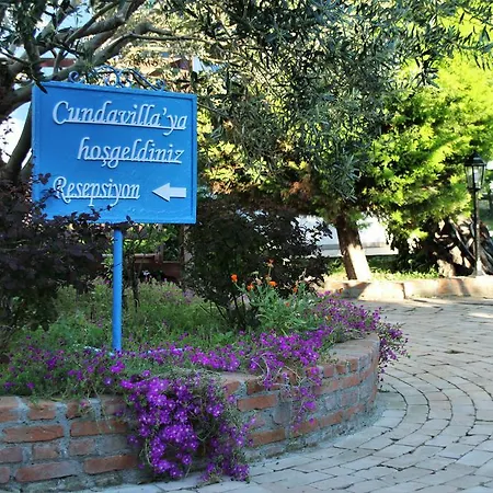 Otel Cundavilla &